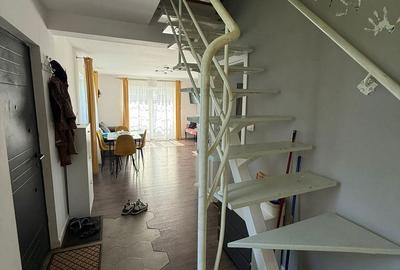Casă cu 3 camere cu Teren 400 Mp în Central - 11