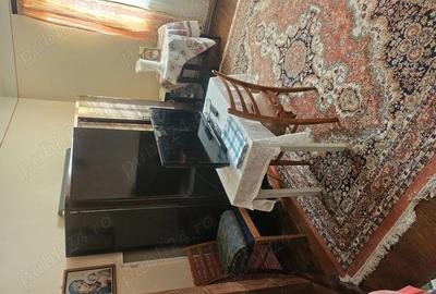 Casa de vanzare in Bra?ov, comision 0%, pre? negociabil 240.ooo Euro,91 mp-3 camere+ teren - 5