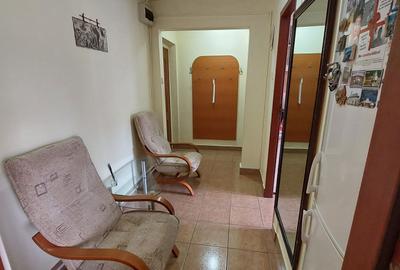 Apartament cu 3 camere semidecomandat în Central - 4
