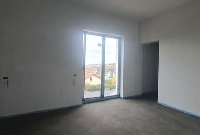 Casă cu 4 camere în Central - 3