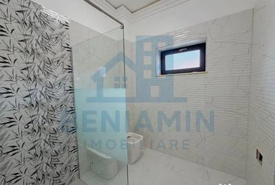 Casă cu 5 camere cu Teren 462 Mp în 1 Mai - 1