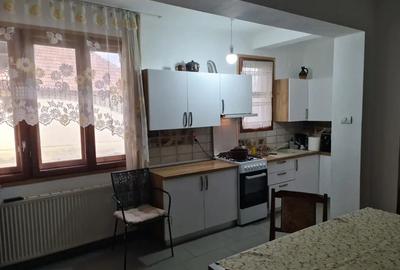 Casă cu 6 camere în Micălaca - 3