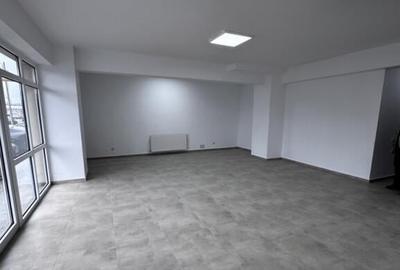 Spatiu comercial, 91 mp utili, zona Garii - 12