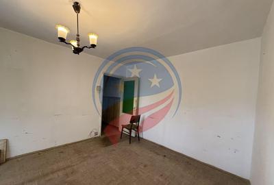 Apartament 3 camere de vanzare in George Enescu/Craiova - 8