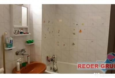 Apartament cu 3 camere semidecomandat în Central - 2
