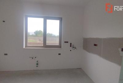 COMISION 0% Casa individuala 5 camere, Sacalaz - Zona centrala, garaj - 6