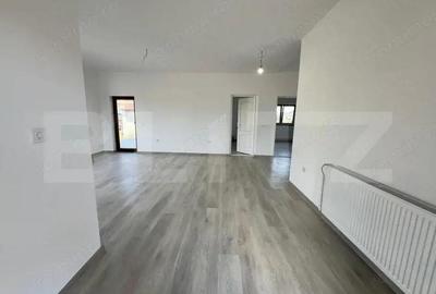 Casă cu 3 camere cu Teren 360 Mp în Micești - 11