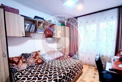 Apartament cu 4 camere decomandat în Rahova - 3