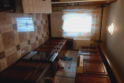 Apartament cu 3 camere decomandat în Central - 2