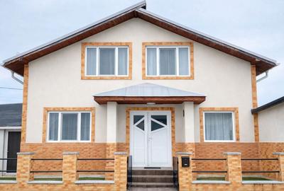 Casă cu 4 camere cu Teren 380 Mp în Central - 5