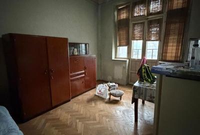 Apartament cu 2 camere decomandat în Ultracentral