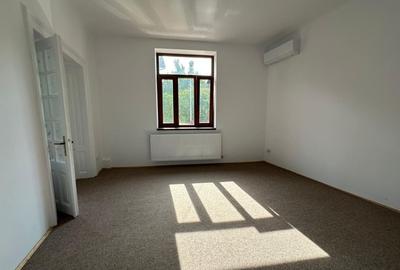 Casa D+P 120 mp curte 40 m - 4