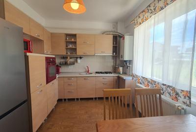 Exclusivitate, Mamaia Nord, 3 camere, decomandat, centrala gaz, loc de parcare - 5