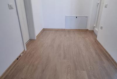 Casă cu 4 camere cu Canalizare în Central - 10