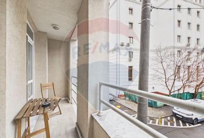 Apartament cu 4 camere decomandat în P-ța Unirii - 21