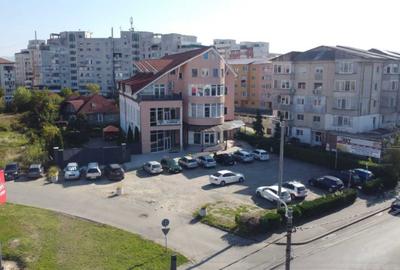 Spațiu comercial, de 50 mp, în Republicii - 6