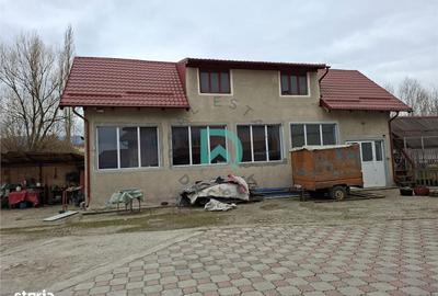 Casă cu 6 camere cu Teren 2400 Mp în Bartolomeu - 14