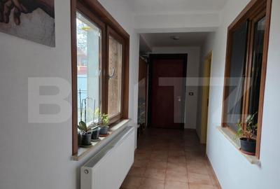 Casa de vanzare, 140 mp, zona Micro 11 - 7