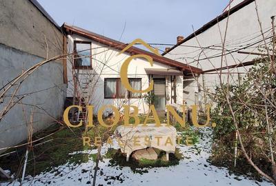 Casă cu 3 camere cu Canalizare în Central - 7