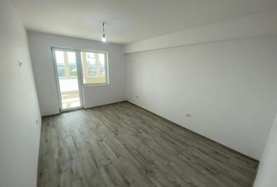 Apartament Bloc NOU, zona Nord - 1