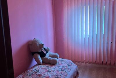 Apartament cu 4 camere decomandat în Central - 2