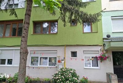 Apartament cu 2 camere în Micro 15 - 1