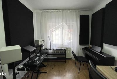Apartament cu 3 camere decomandat în Central - 2