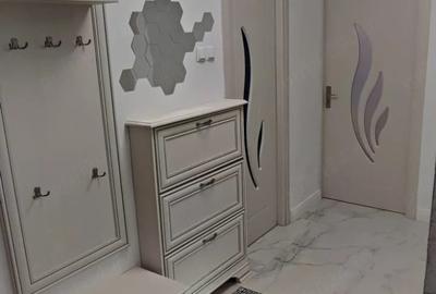 Apartament cu 4 camere decomandat în Dacia - 10