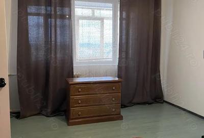 Apartament cu 3 camere în Central - 1