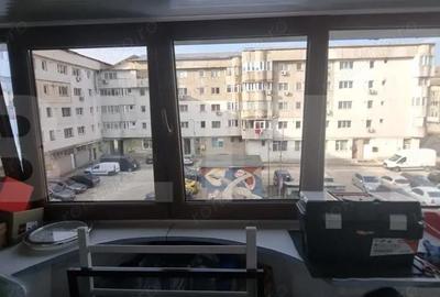 Apartament cu 3 camere decomandat, mobilat în Dancu - 14