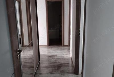 Apartament cu 4 camere decomandat în Centrul Vechi - 1