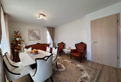 Apartament cu 3 camere decomandat, mobilat în Tractorul