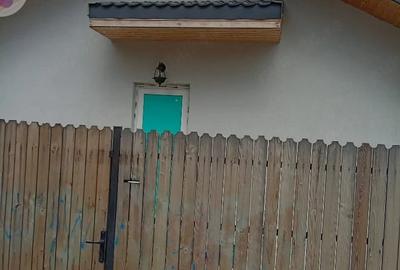 Casă cu 3 camere cu Teren 184 Mp în Central - 9