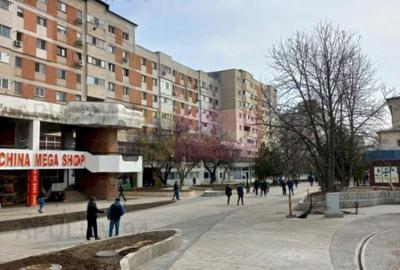 Spațiu comercial, de 163 mp, în Central - 6