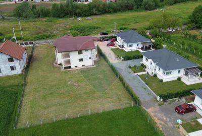OFERTA!!Vila deosebita de vanzare in Sasar cu teren 1200 mp! - 2