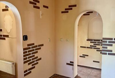 Casă cu 4 camere în Ultracentral - 1