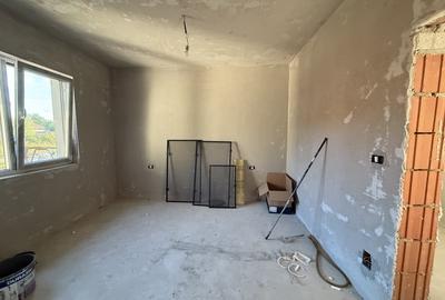 Casa individuala, 4 camere, 2 bai, 110 mp utili, 408mp teren in Utvin - 7