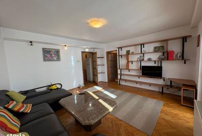 Apartament cu 2 camere semidecomandat în Berceni