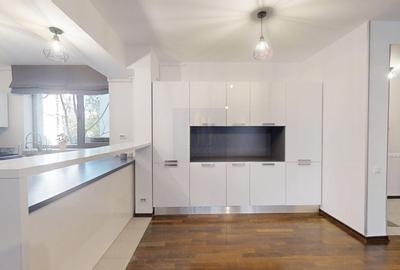 Apartament cu 4 camere decomandat, mobilat în 13 Septembrie - 7