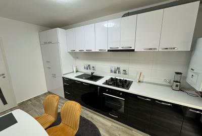 Garsonieră decomandată în Central - 2