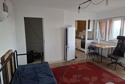 Apartament cu 2 camere decomandat în Central - 2