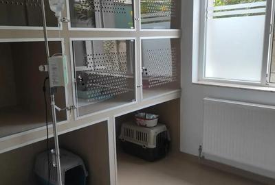 Spațiu comercial, de 450 mp, în Central - 4