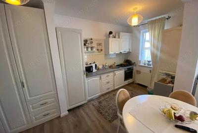 Bloc Nou. La cheie. Spatios. Asfalt. Parcare acoperita. Zona Girocului - 1