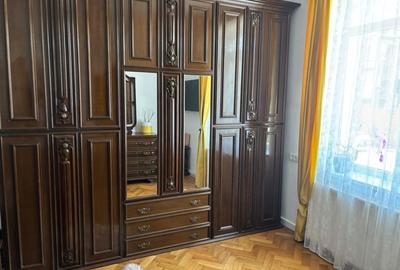 Casă cu 4 camere în Central - 3