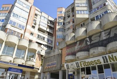 	Centru - Apartament 4 camere - 103 mp, 3 balcoane, loc de parcare!