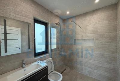 Casă cu 7 camere cu Teren 442 Mp în Bariera Vâlcii - 3