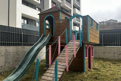 Apartament cu 3 camere decomandat în Socola - 9