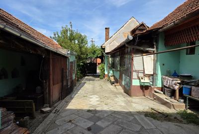 Casă cu 4 camere în Câlnic - 2