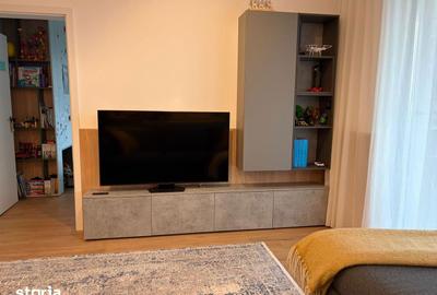 Apartament cu 3 camere semidecomandat în Dâmbul Rotund - 1