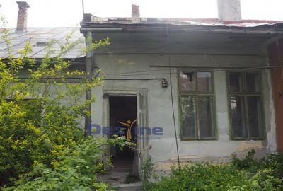 VAND CASA IN CENTRUL VECHI,DEJ,CURTE COMUNA,NECESITA RENOVARE - 5